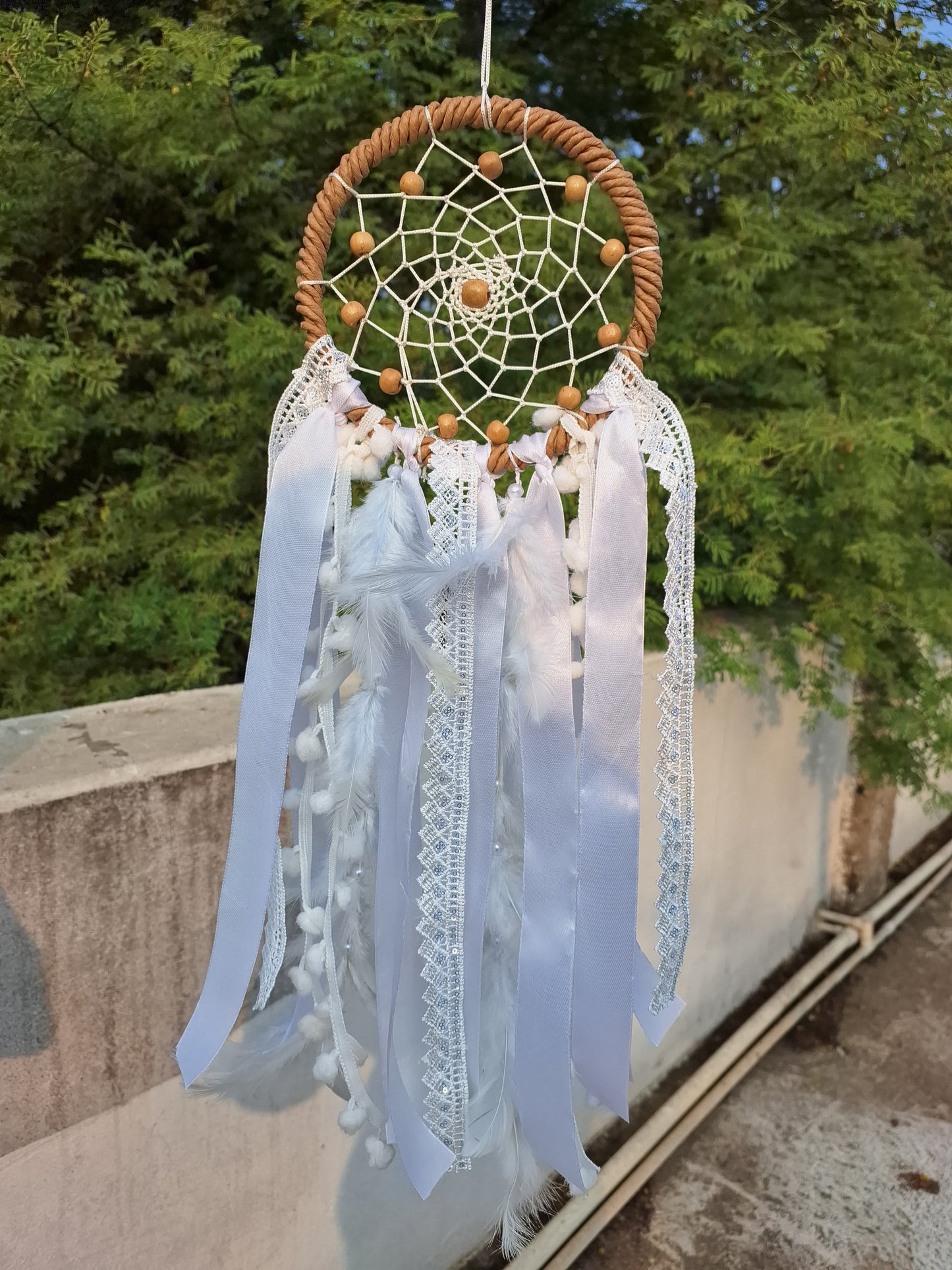 Pearly white dreamcatcher